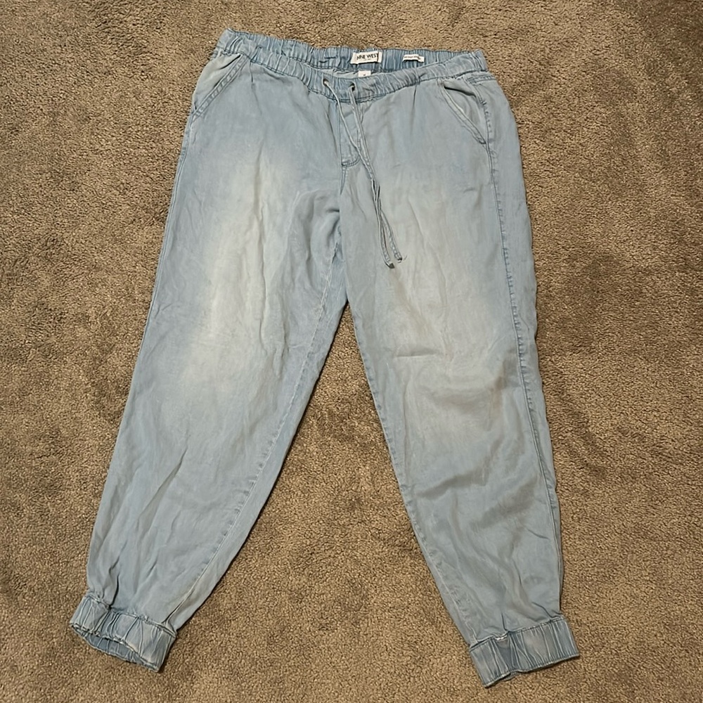 Nine West Denim Joggers - size medium - barely worn.